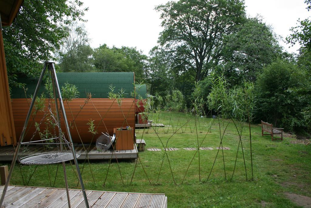 Bcc Lochness Hostel Pods Bearnock Exteriör bild