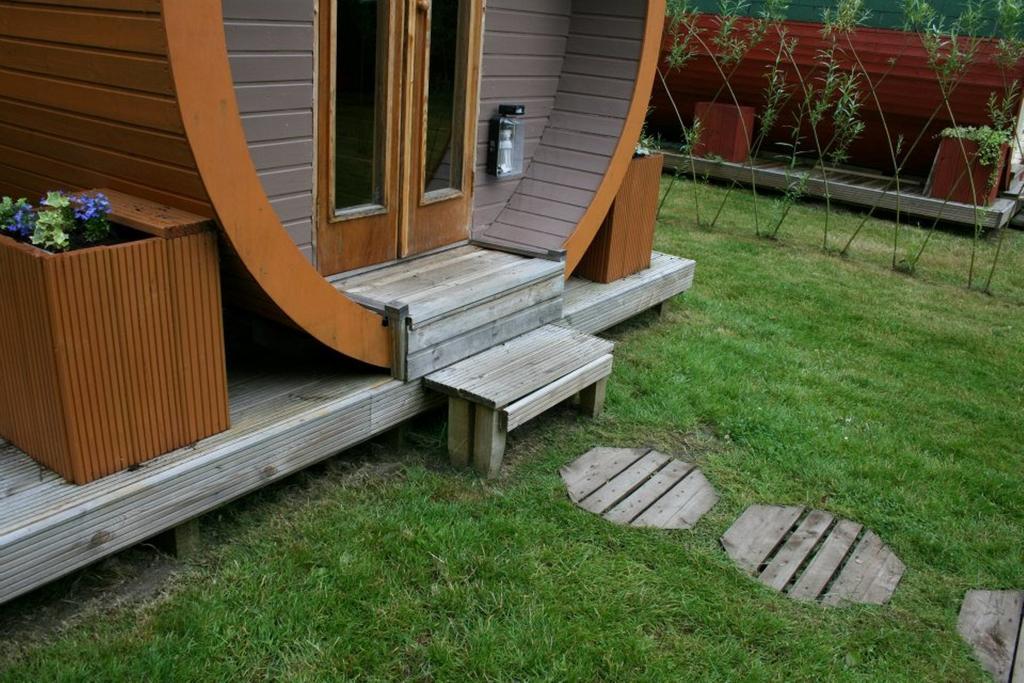 Bcc Lochness Hostel Pods Bearnock Exteriör bild
