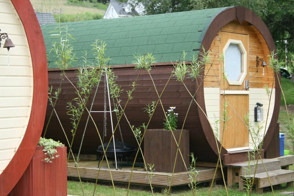 Bcc Lochness Hostel Pods Bearnock Exteriör bild