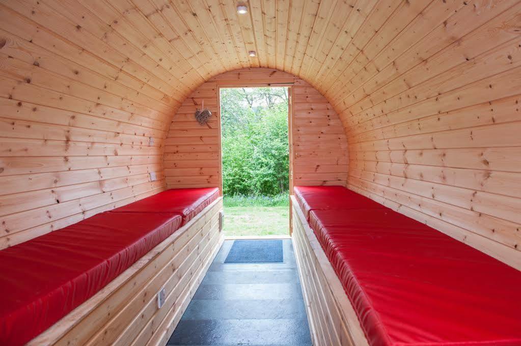 Bcc Lochness Hostel Pods Bearnock Exteriör bild
